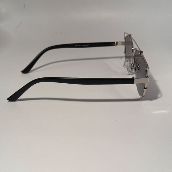 1639 NEW Silver Aviator Sunglasses with Top Bar Detail - Edgy Modern Style - Picture 6 of 9